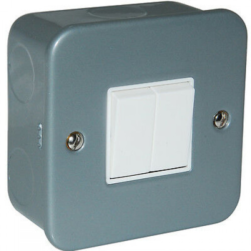 Click Scolmore CL012 Metal Clad 10AX 2 Gang 2 Way Plate Switch with Back Box & Knockouts
